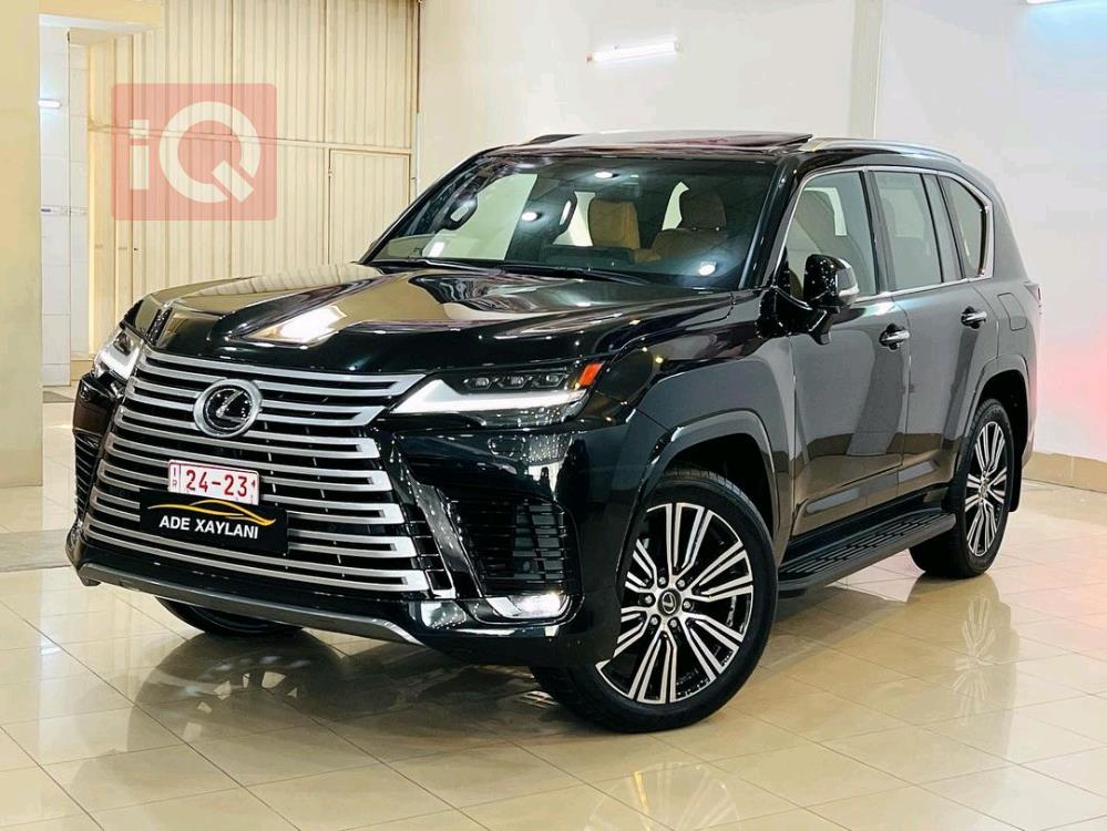 Lexus LX